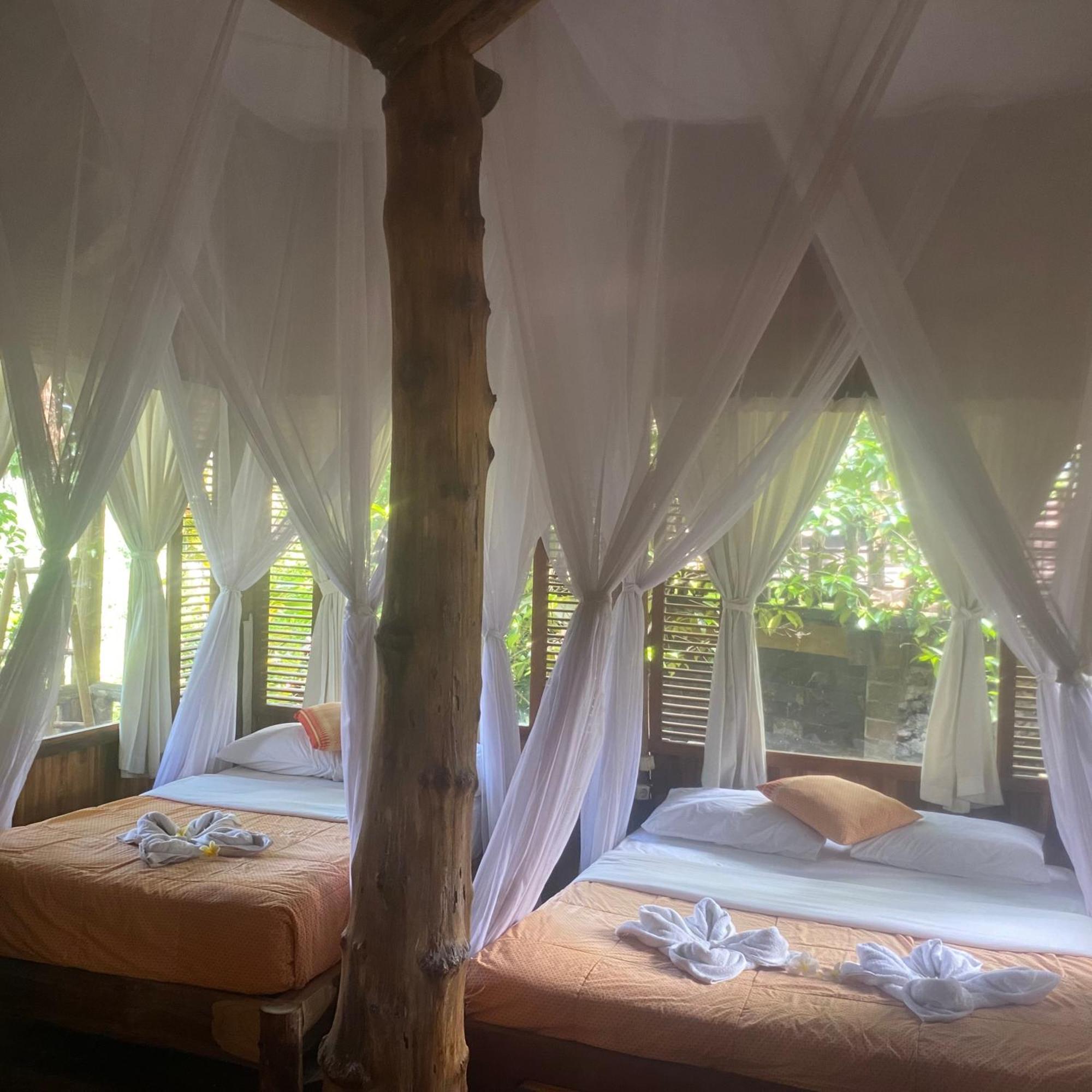 Hotel Omunity Bali à Singaraja Extérieur photo