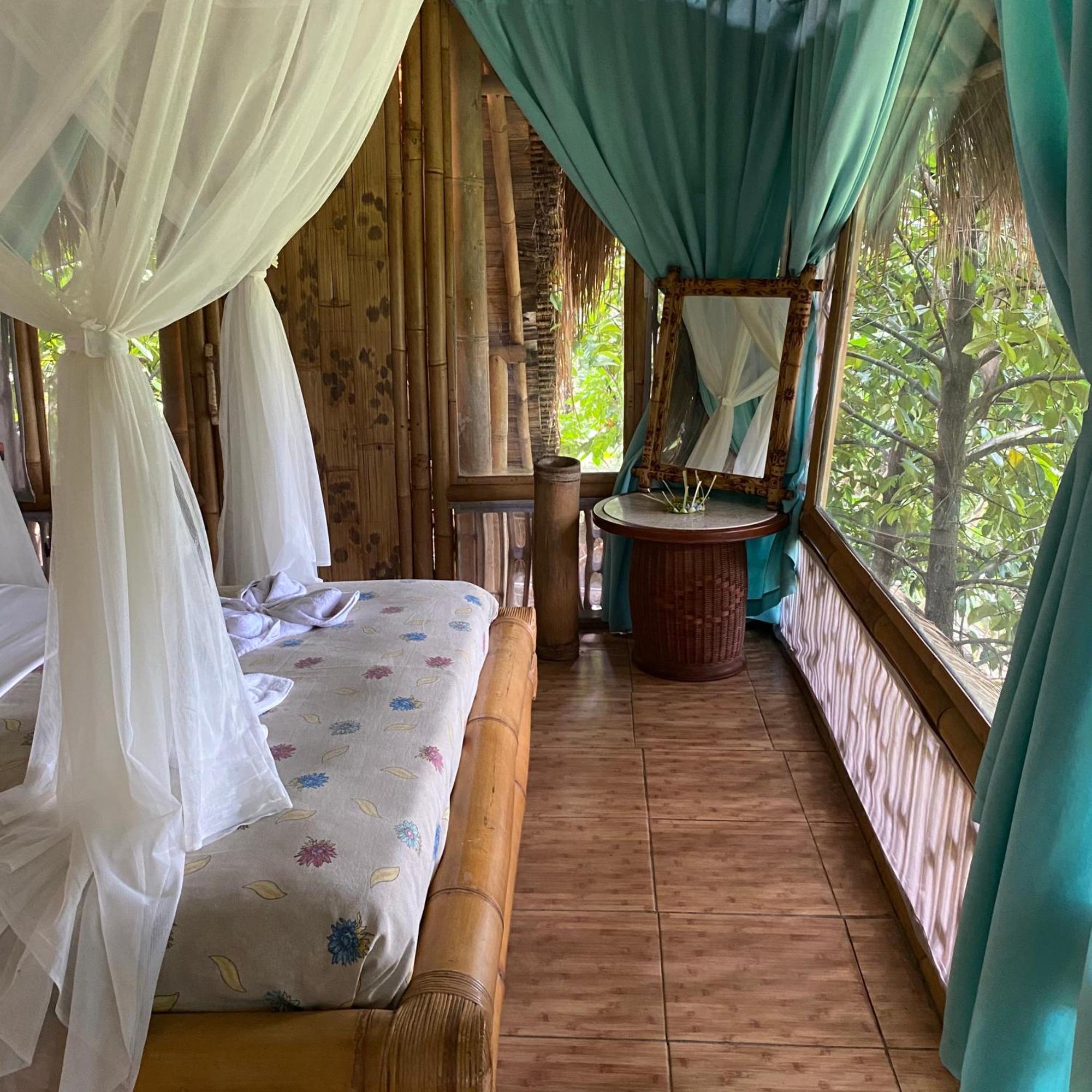 Hotel Omunity Bali à Singaraja Extérieur photo