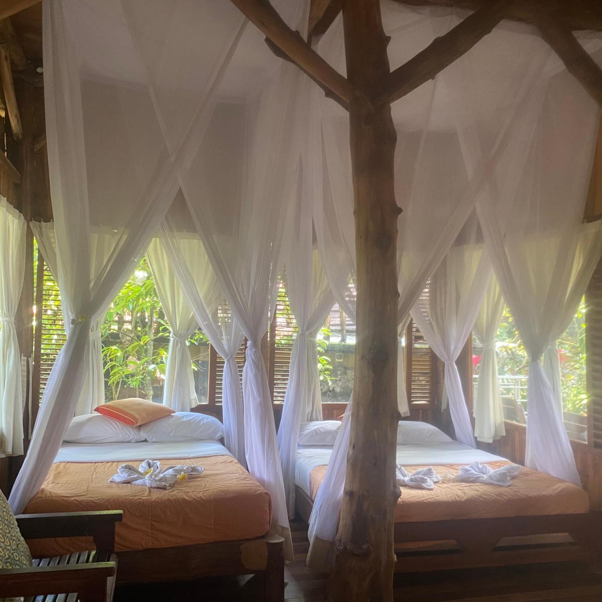Hotel Omunity Bali à Singaraja Extérieur photo