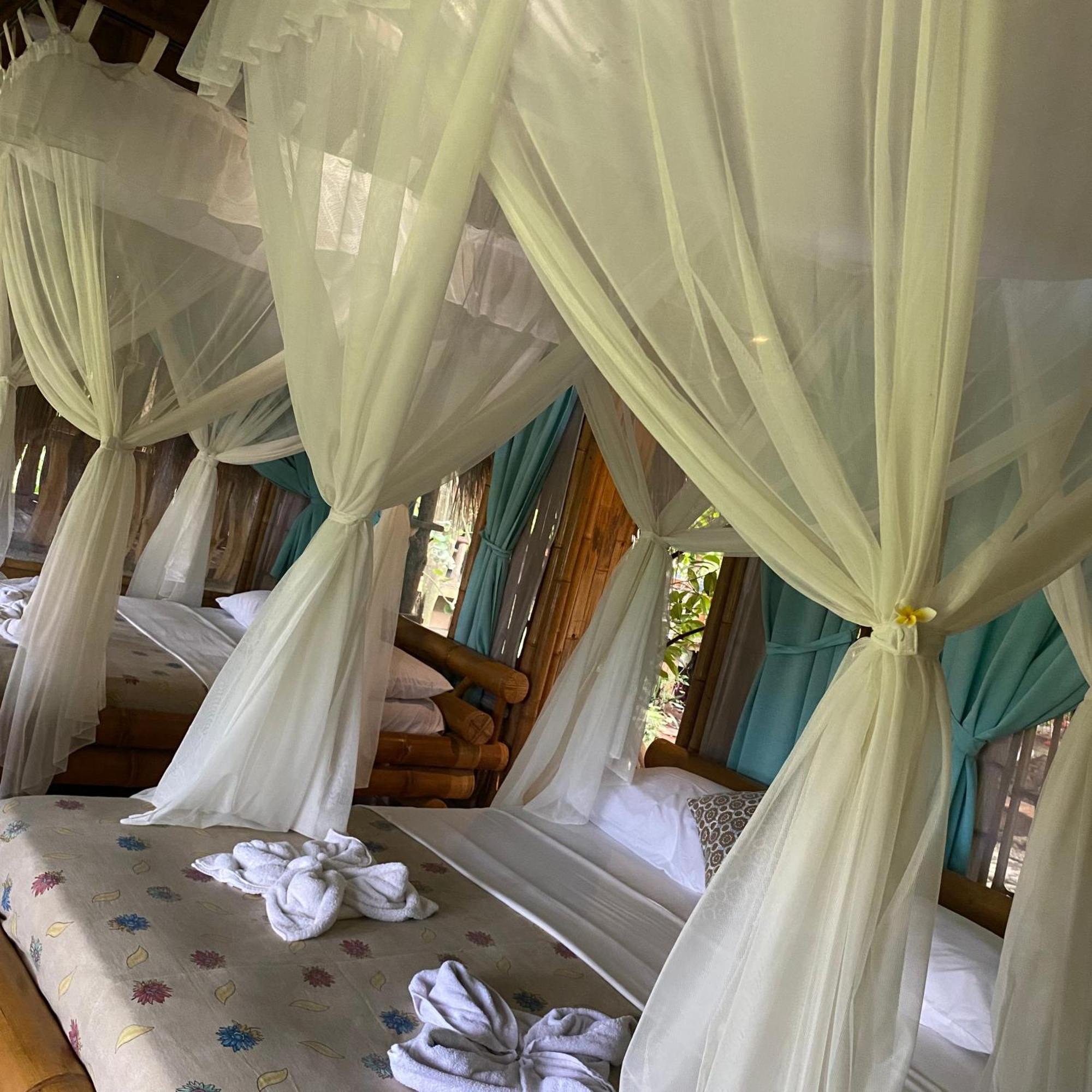 Hotel Omunity Bali à Singaraja Extérieur photo