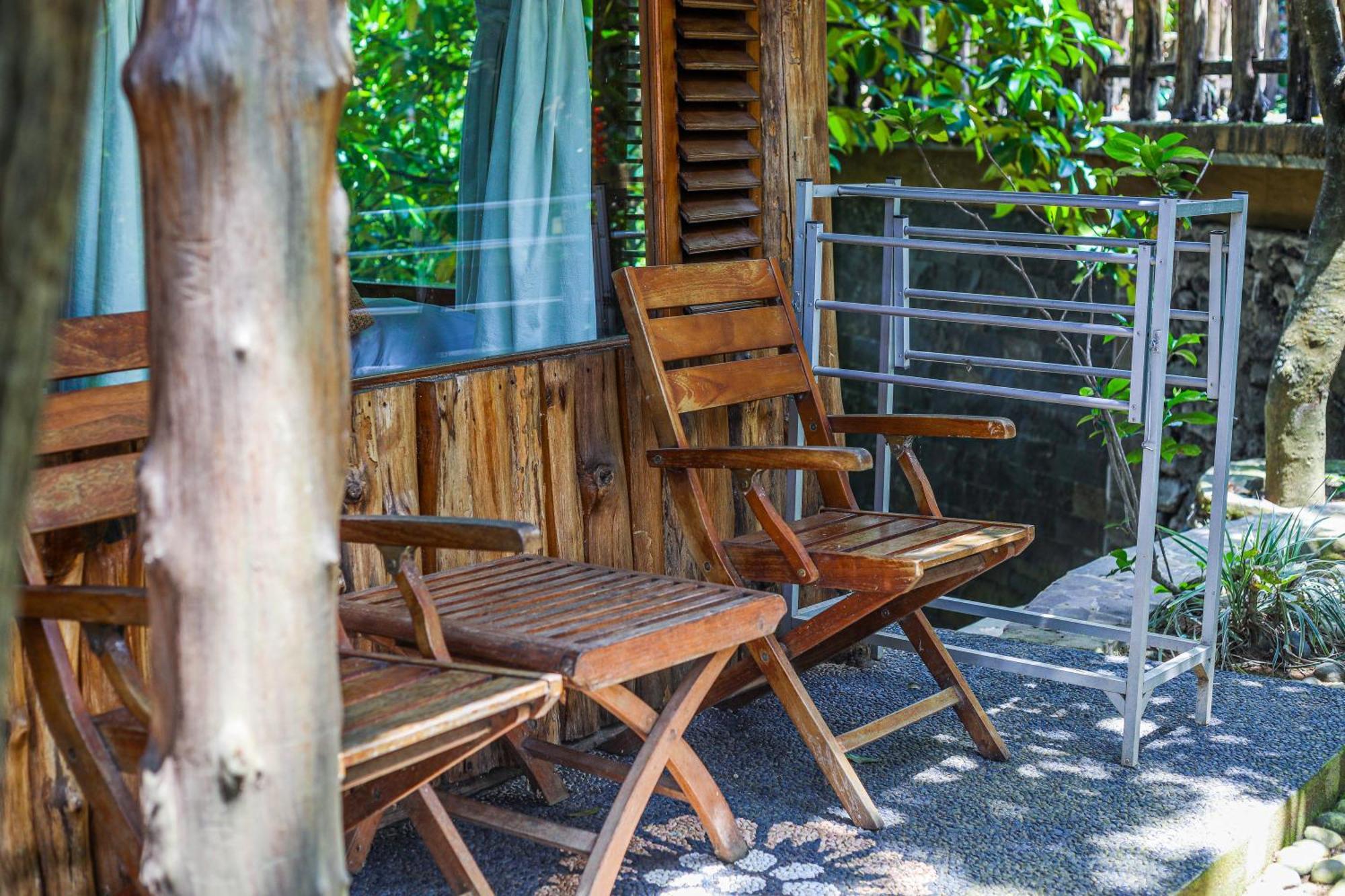 Hotel Omunity Bali à Singaraja Extérieur photo