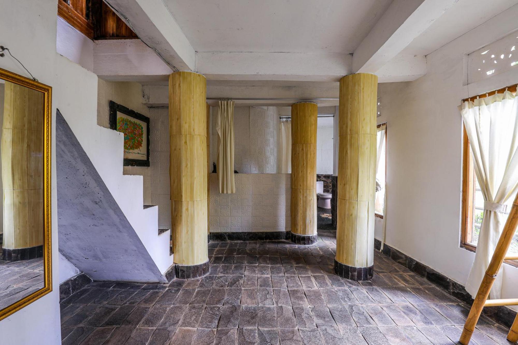 Hotel Omunity Bali à Singaraja Extérieur photo