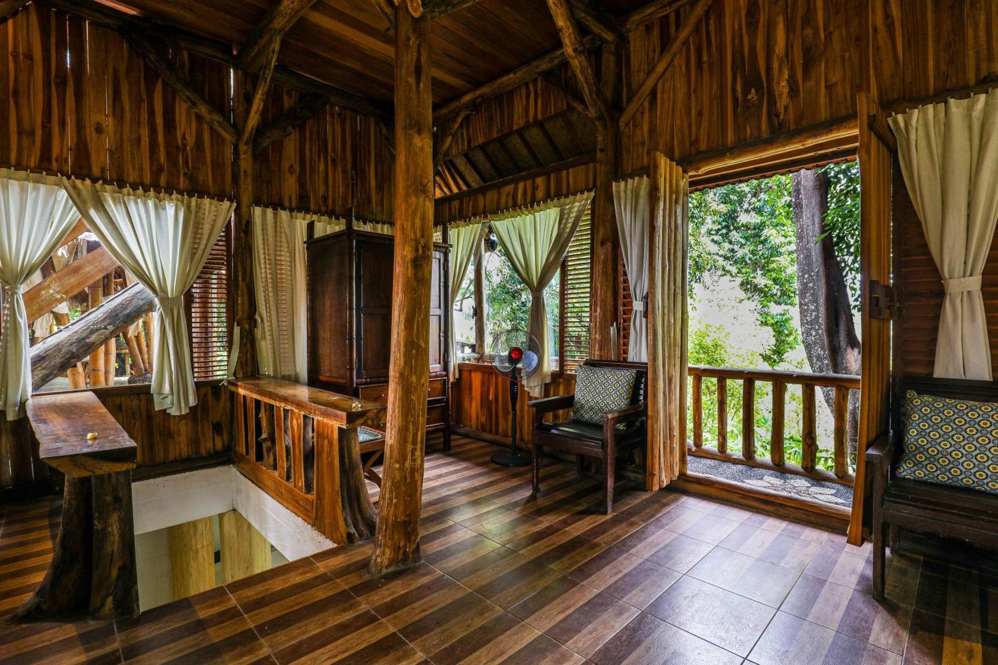 Hotel Omunity Bali à Singaraja Extérieur photo
